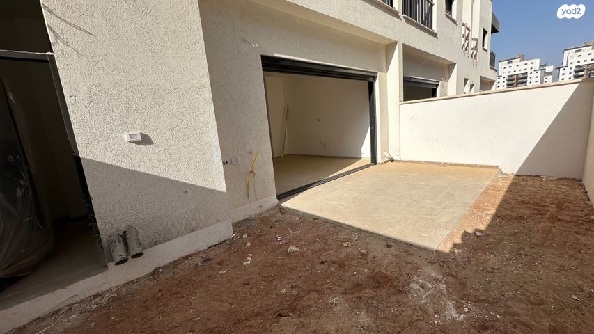 בית פרטי/ קוטג', נחל צלמון, פארק הנחל, באר שבע