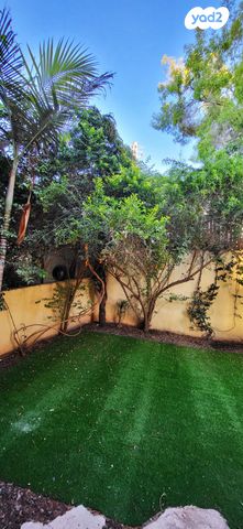 דו משפחתי, שערי תקווה, שערי תקווה