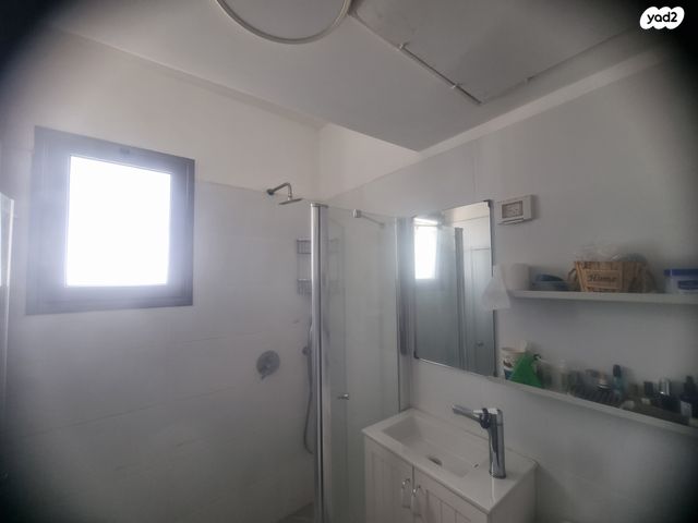 דירה, האחים טרבס, ד' / מערב מרכז העיר, רחובות