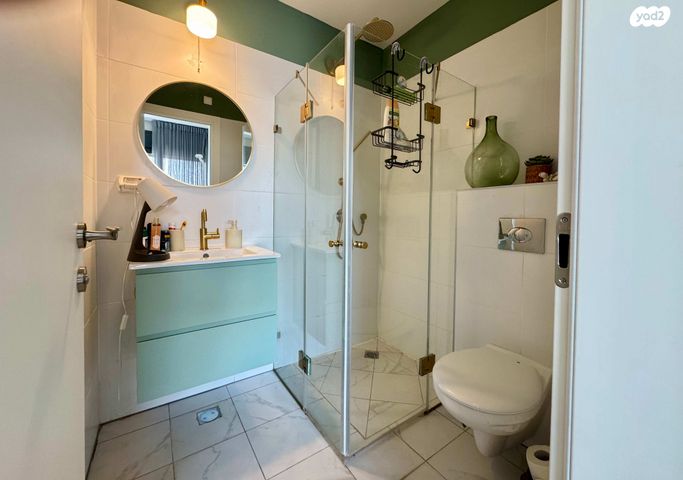 גג/ פנטהאוז, יגאל אלון, מרכז, הרצליה