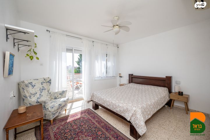 דו משפחתי, מול היקב, זכרון יעקב