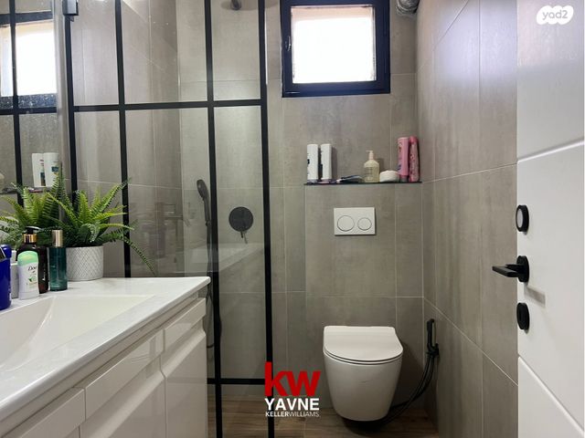 דירה, הרב בוכריס, נאות אשכול, יבנה