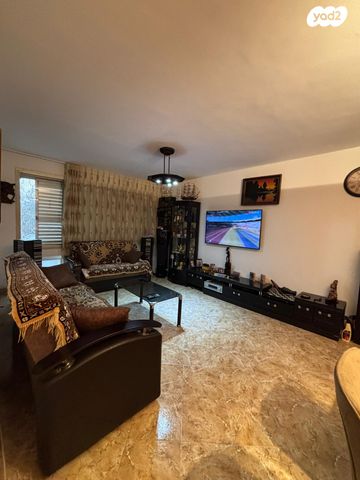 דירה, רחבת רד"ק, שכונה י"א, באר שבע