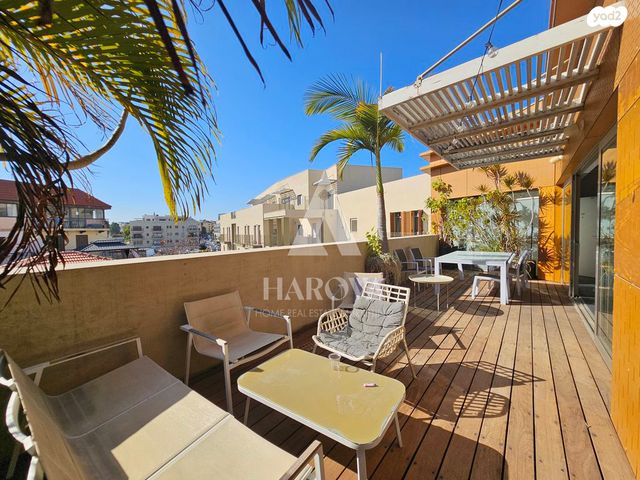 אלעזר בן עזריה 