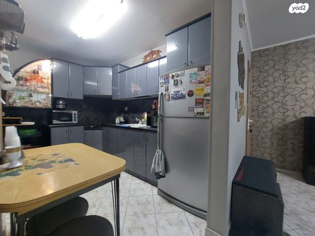 דירה, נירים, גני אביב, לוד