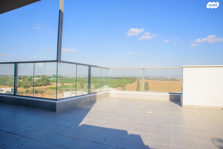 דופלקס, גדרה הצעירה, גדרה