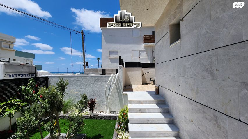 דירת גן, הנרייטה סולד, עיר, מרכז העיר, נהריה