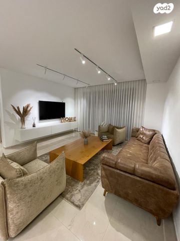 גג/ פנטהאוז, אשקלון