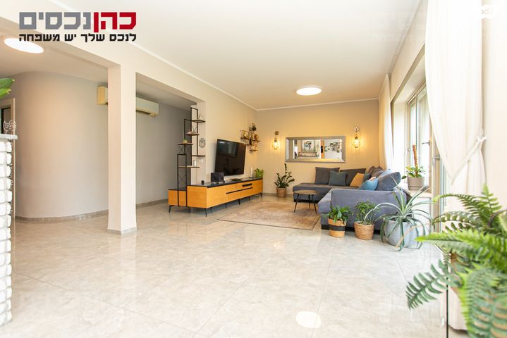 גג/ פנטהאוז, א.ד. גורדון, רמות רמז, חיפה