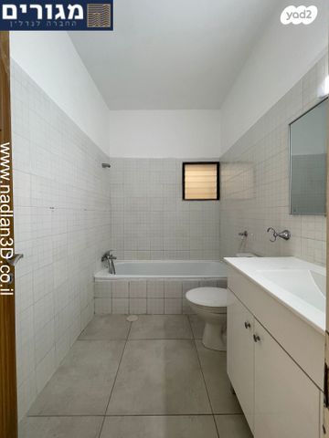 דירה, חיים הזז, סביוני הכרמל, חיפה