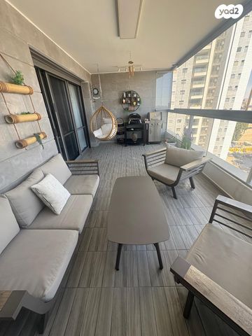 דירה, אברהם מחרז, סנטרל פארק / האצטדיון, באר שבע