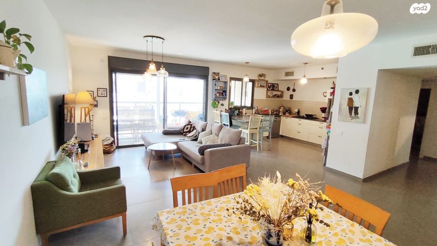 דירה, יפה נוף, כפר יונה