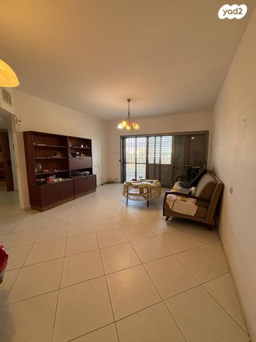 דירה, ליאו פיקרד, רמות הרכס, באר שבע