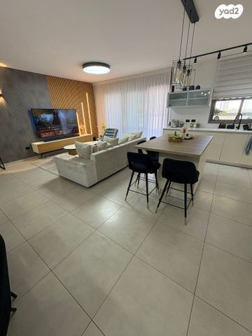 דירה, אברהם מחרז, סנטרל פארק / האצטדיון, באר שבע