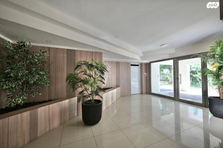 דירה, הגיתית, נאות אשלים, ראשון לציון