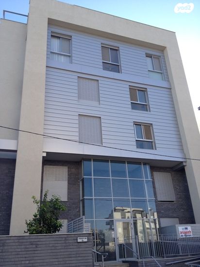 דירה, מתחם גרינברג, הוד השרון