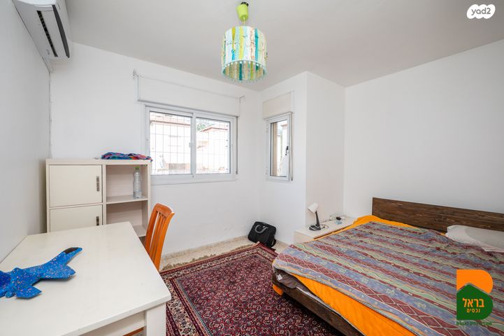 דו משפחתי, מול היקב, זכרון יעקב