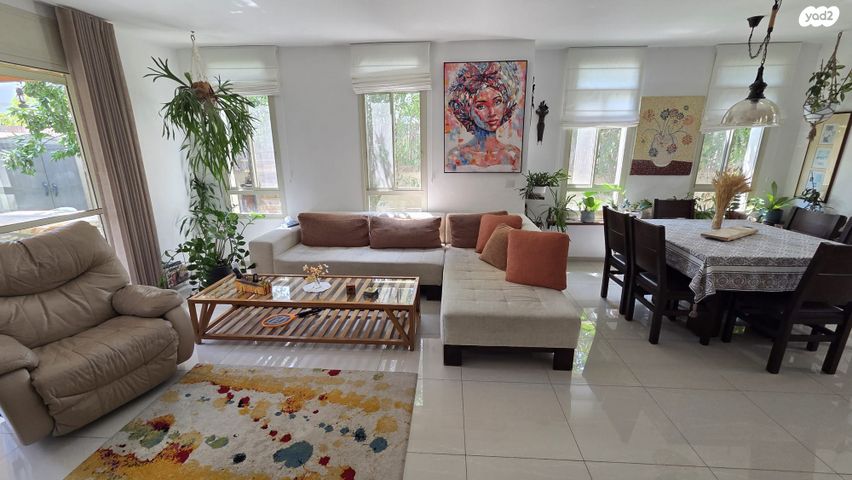 בית פרטי/ קוטג', הלן קלר 10, בר לב, מזכרת בתיה