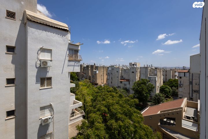 דירה, כפר סבא