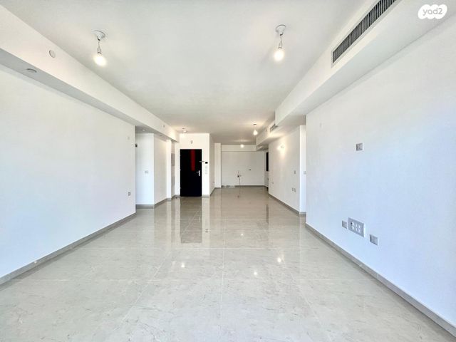 דירה, בורוכוב 3, צפון מערב מרכז העיר, נתניה