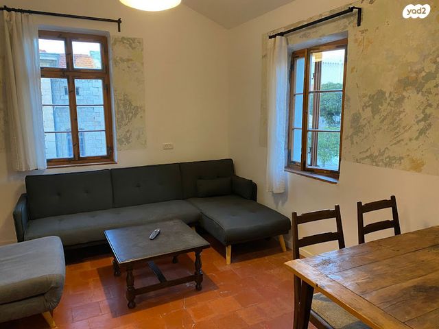 דופלקס, שדרות בן גוריון 10, חיפה