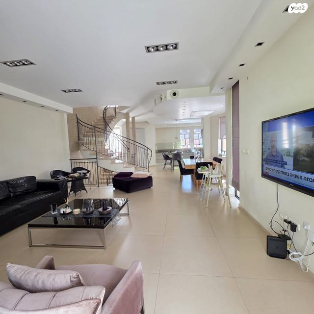 דו משפחתי, דן, גני מנחם, באר יעקב