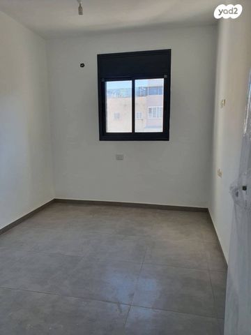 דירה, יחיאל צ'לנוב, תקומה / קרית חזני, פתח תקווה