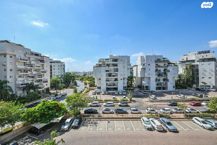 דירה, הגיתית, נאות אשלים, ראשון לציון