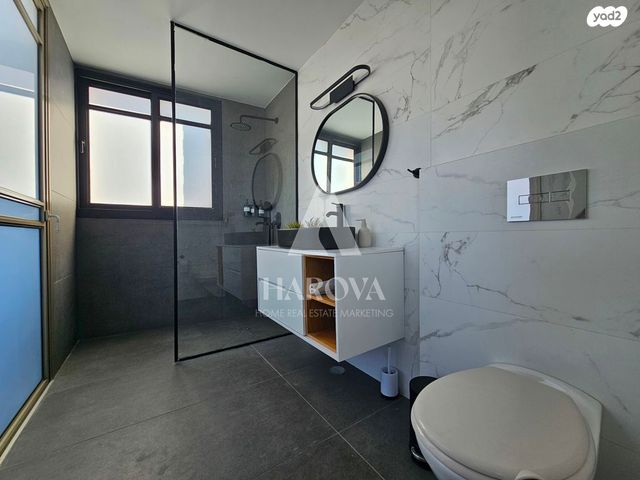 גג/ פנטהאוז, אלעזר בן עזריה, צפון יפו, המושבה האמריקאית-גרמנית, תל אביב יפו