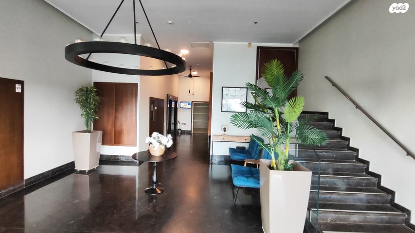 דירה, יפה נוף, כפר יונה