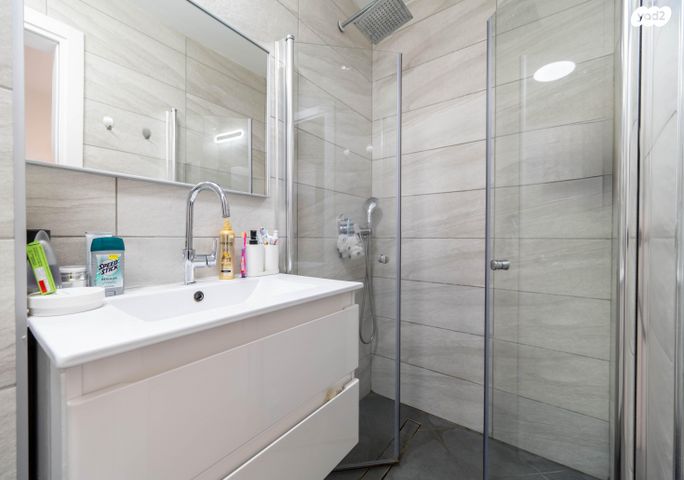 דירת גן, משמר הירדן, נווה איתמר, נתניה