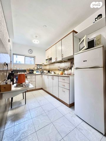 דירה, מעלות תרשיחא