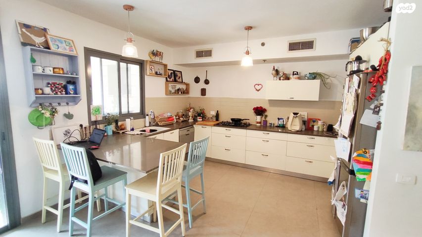 דירה, יפה נוף, כפר יונה