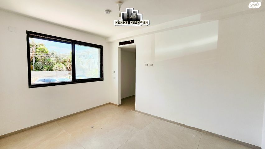 דירת גן, הנרייטה סולד, עיר, מרכז העיר, נהריה