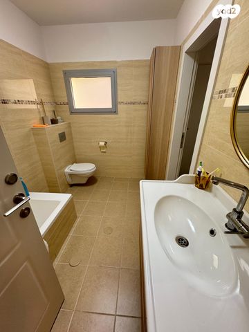 דירת גן, הרב צבאן 42, נתיבות