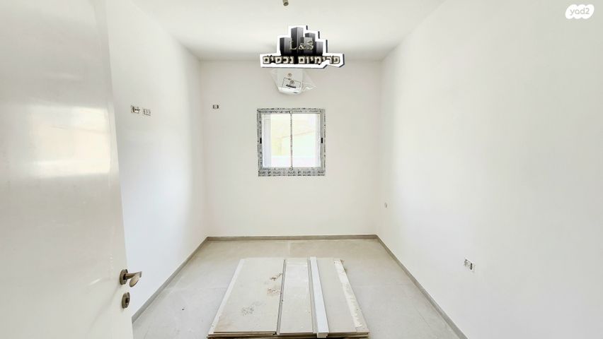 דירת גן, הנרייטה סולד, עיר, מרכז העיר, נהריה