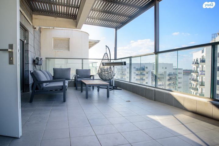 דופלקס, גדרה הצעירה, גדרה