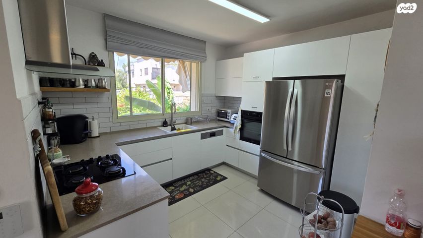 בית פרטי/ קוטג', הלן קלר 10, בר לב, מזכרת בתיה