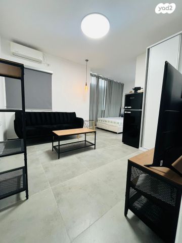 דירה, גרין ועם, חולון