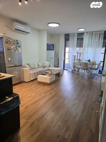 טשרניחובסקי 13