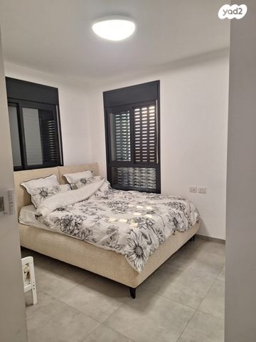 דירה, עזר ויצמן, השכונה המערבית, מגדל העמק