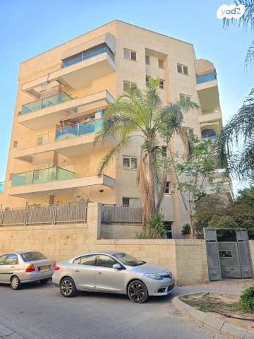 דירה, ישראל גלילי 11, רמות הרכס, באר שבע