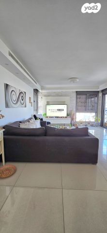 דירה, יצחק רבין 40, קרית רבין, חולון