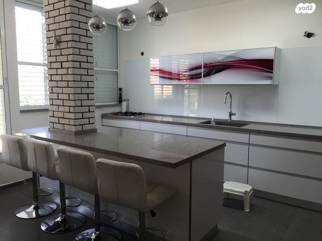 דירה, זאב ז'בוטינסקי, אגרובנק, חולון