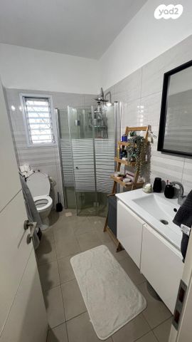 דירה, הגפן, ניצנה, בת ים