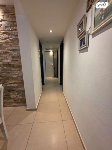 דירה, אתא, בית וגן, קרית אתא