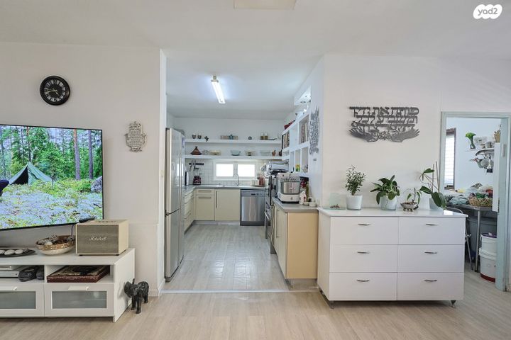 דירה, הוד השרון