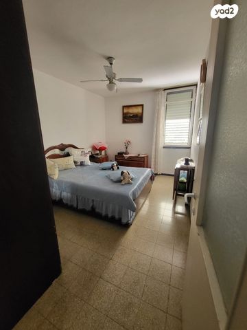 דירה, יצחק בן צבי, קרית ים ב', קרית ים