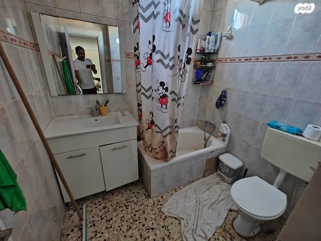 דירה, בן גוריון, שדרות