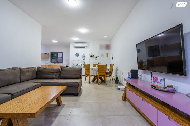 דירת גן, תאנה 20, החורש, חריש